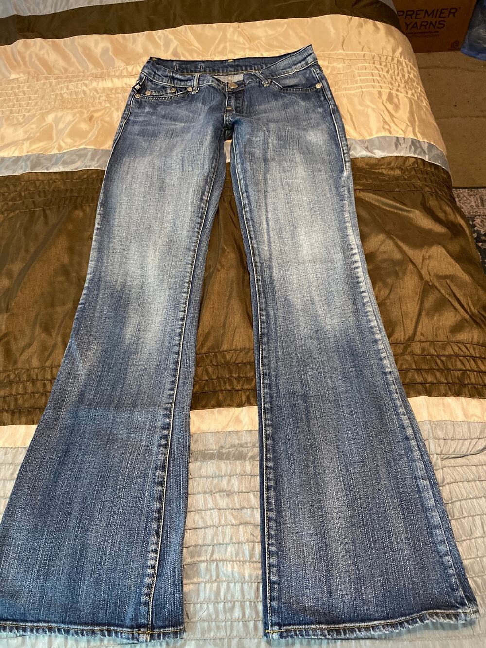 Rock & Republic low rise jeans Size 26